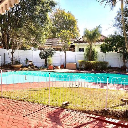 פיטרמריצברג Chapman Guesthouse מראה חיצוני תמונה